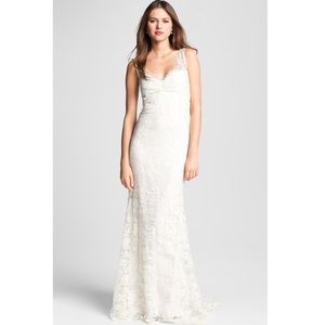 Nicole Miller Brooke Lace Bridal Wedding Dress